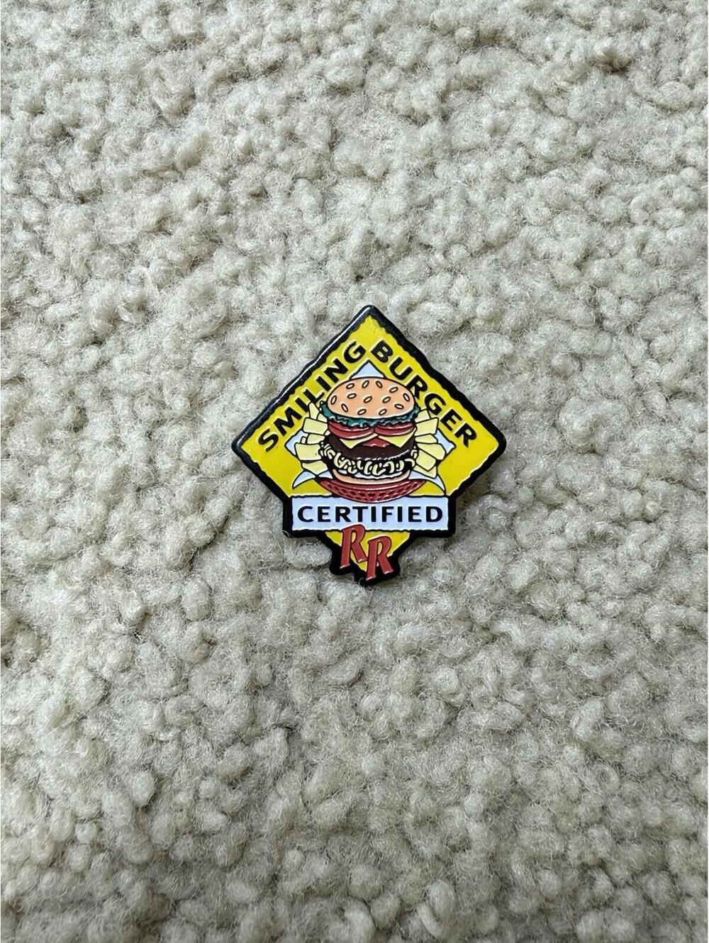 Red Robin Smiling Burger Certified Employee Lapel Pin Vintage